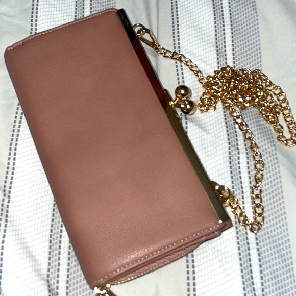 Smooth Leather Clutch/Cross Body Purse - Picture 2 of 4